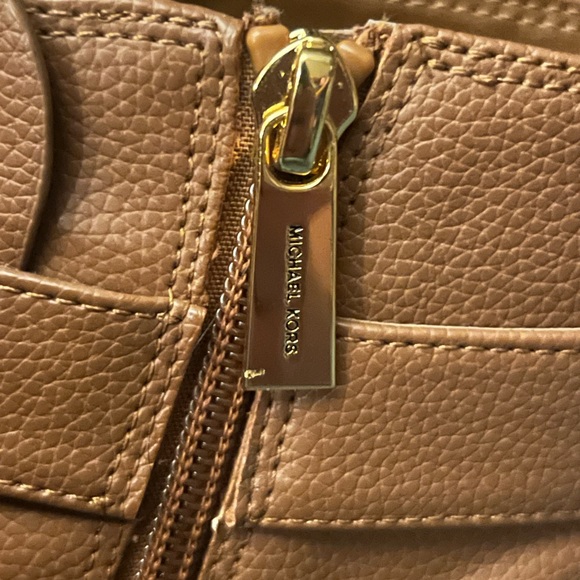 Michael Kors Jilly Luggage Trim Ankle Boots Size 8 EUC - Picture 4 of 9